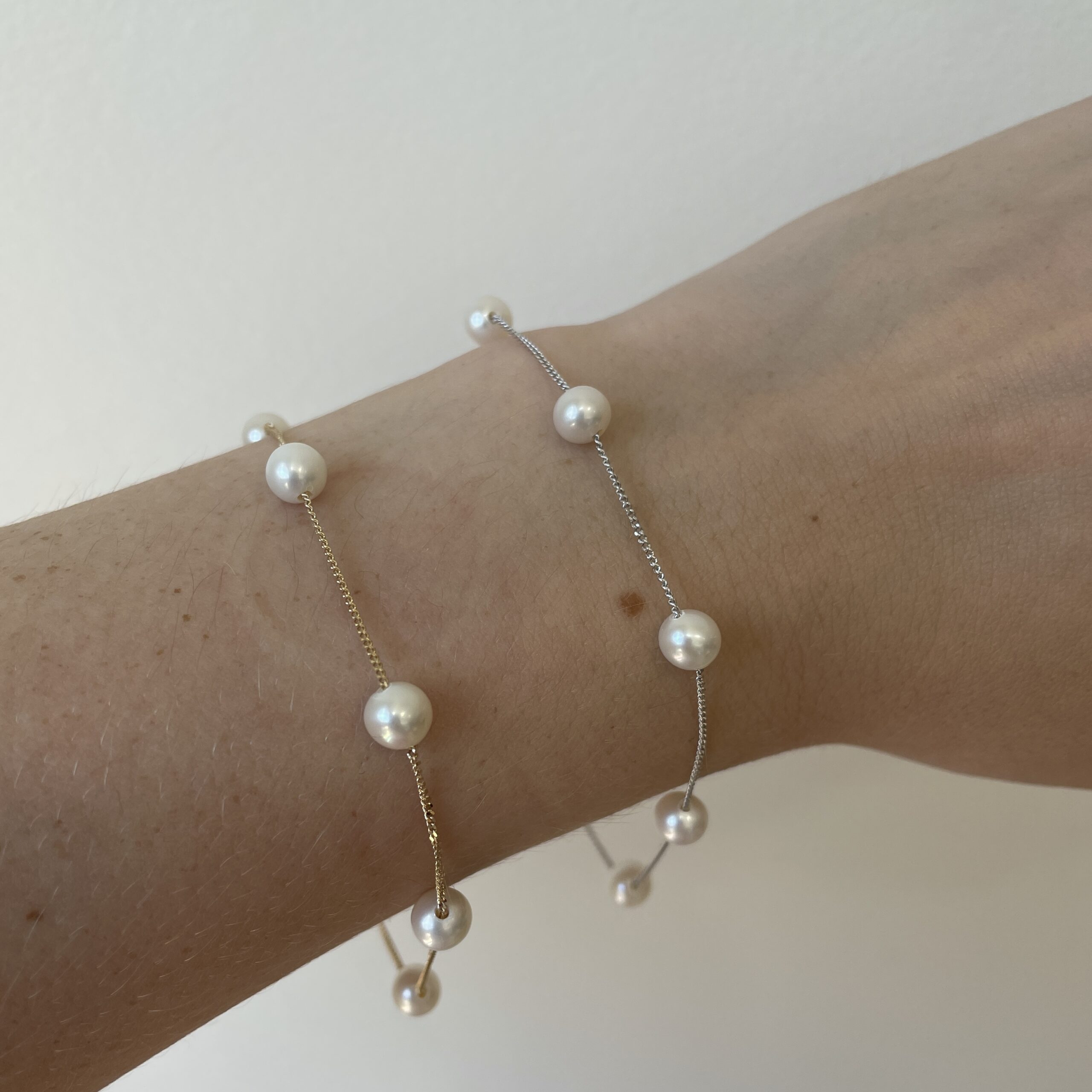 White Gold Freshwater Pearl Bracelet