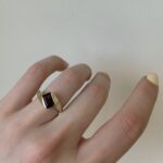 Estate: Yellow Gold Garnet Ring