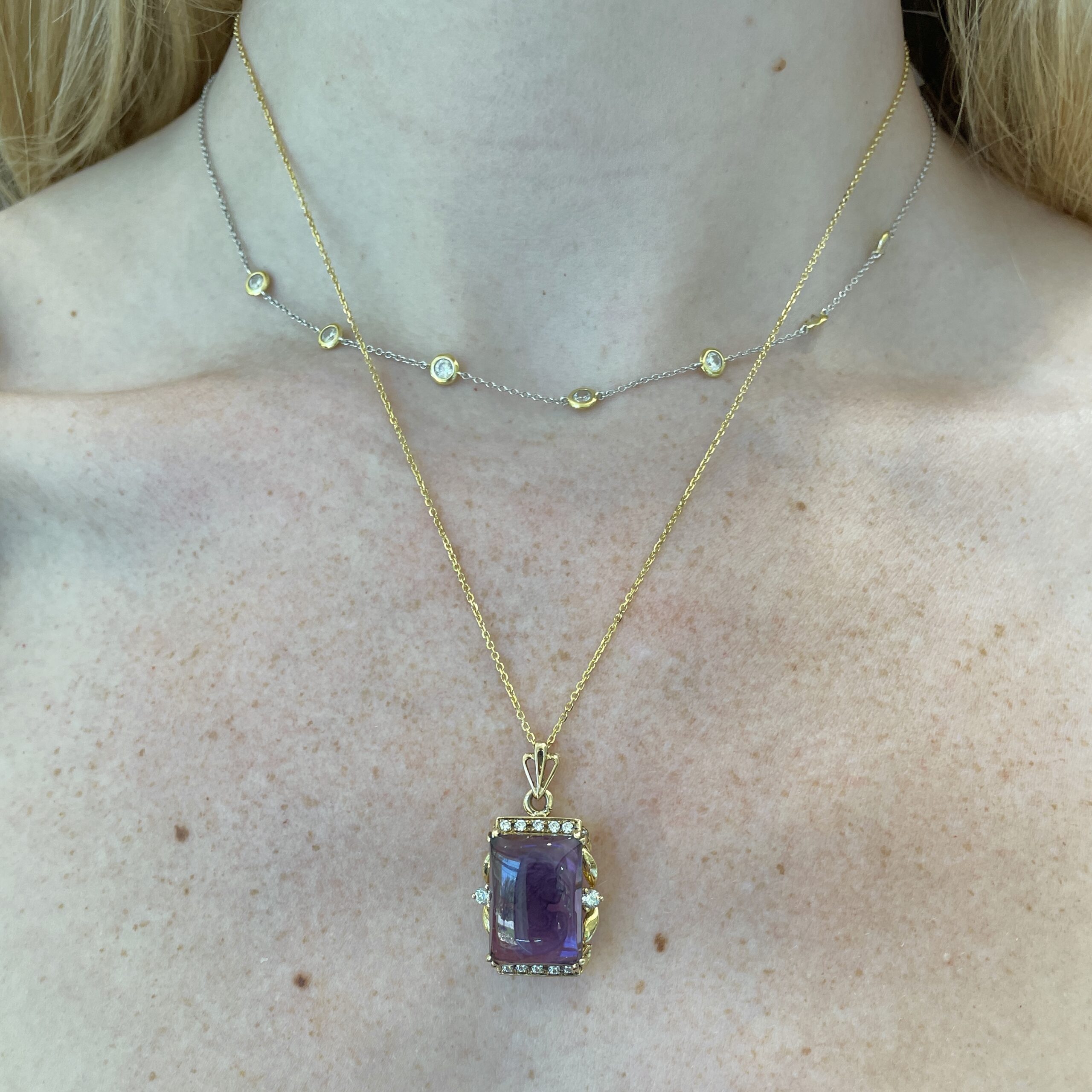 Estate: Yellow Gold Amethyst Intaglio Pendant