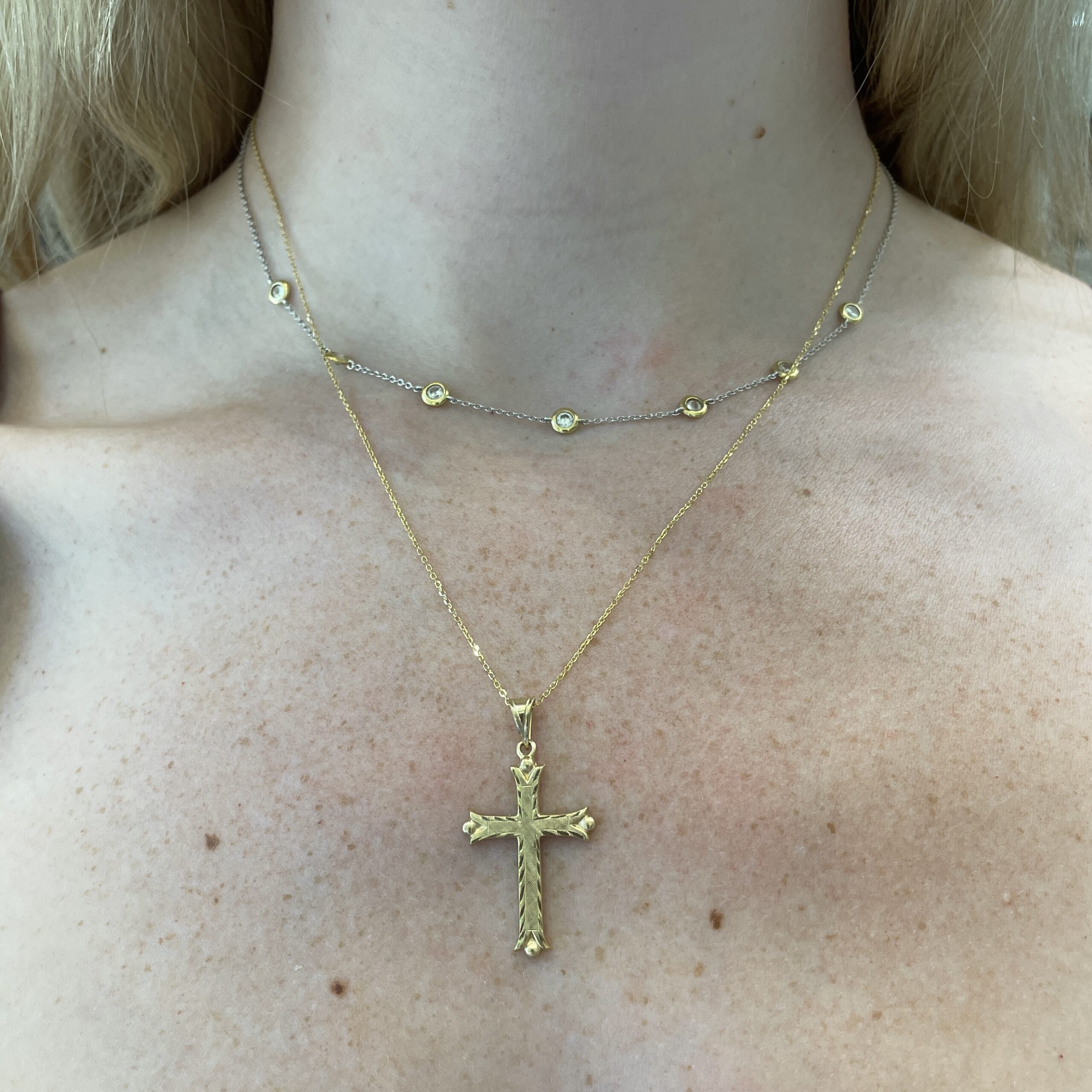 Estate: Yellow Gold Florentine Cross Pendant