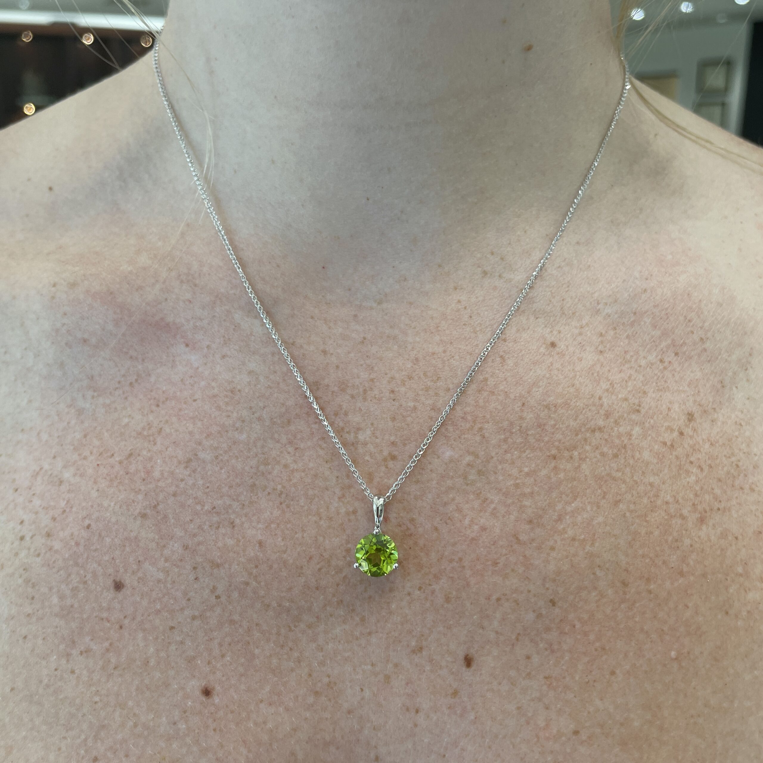 White Gold Peridot Pendant Necklace